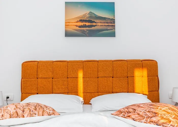 Pero&mika With Swimming Pool Lejlighed *