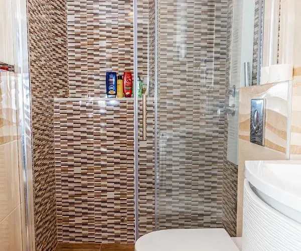 Lejlighed Pero&mika With Swimming Pool