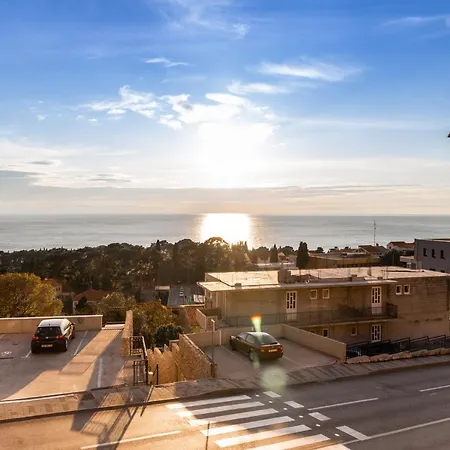 Pero&mika With Swimming Pool