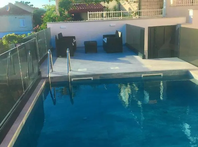 Pero&mika With Swimming Pool Dubrovnik